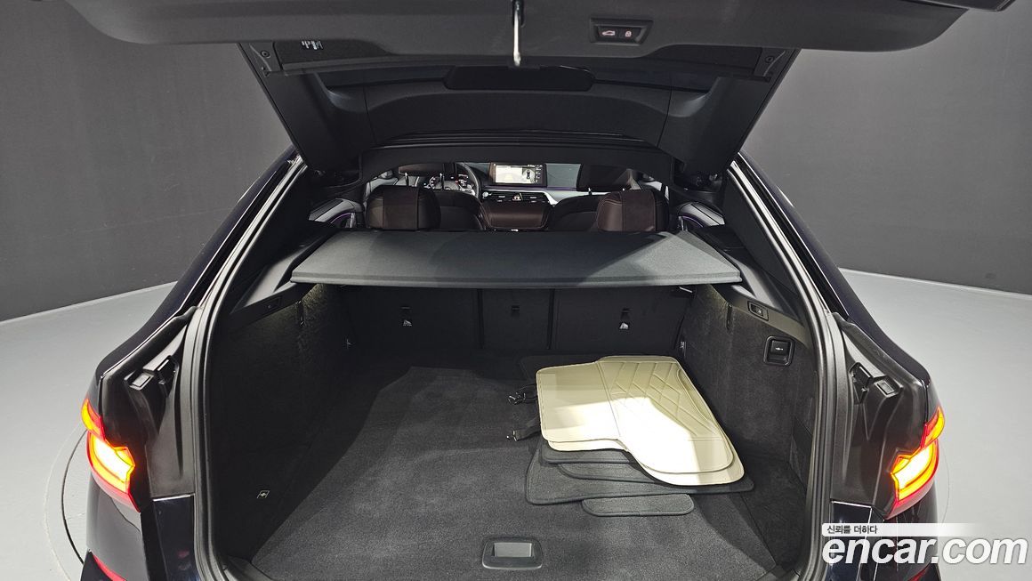 BMW Gran Turismo 2024