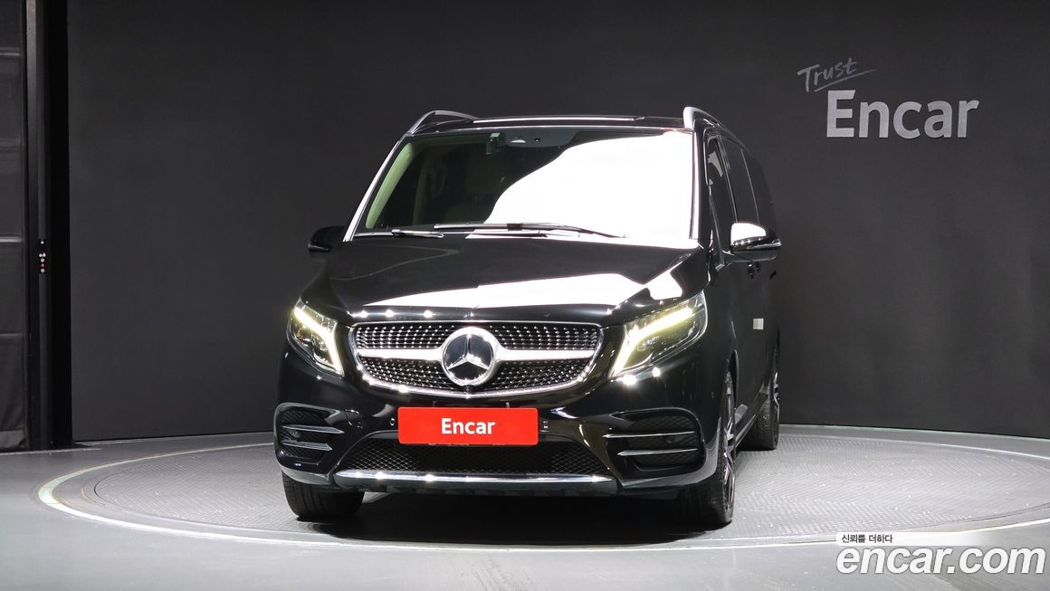 Mercedes-Benz V-Class 2023