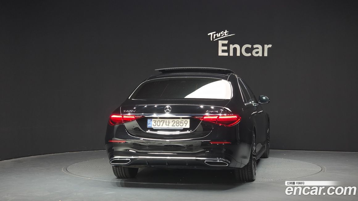 Mercedes-Benz S-Class 2021