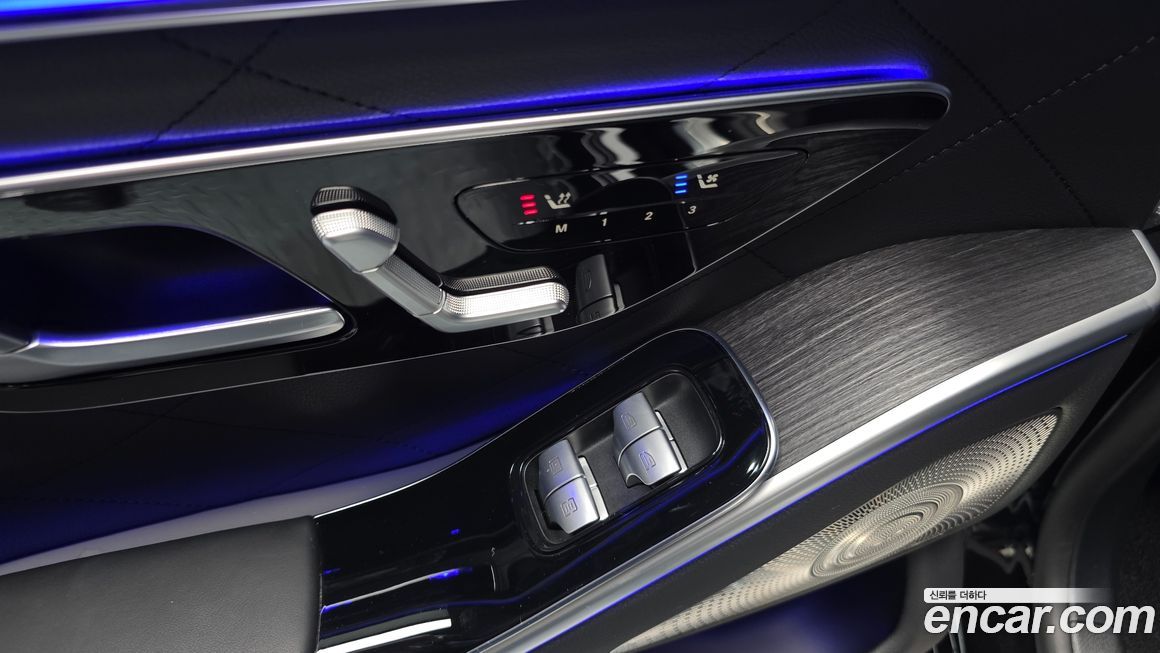 Mercedes-Benz S-Class 2021