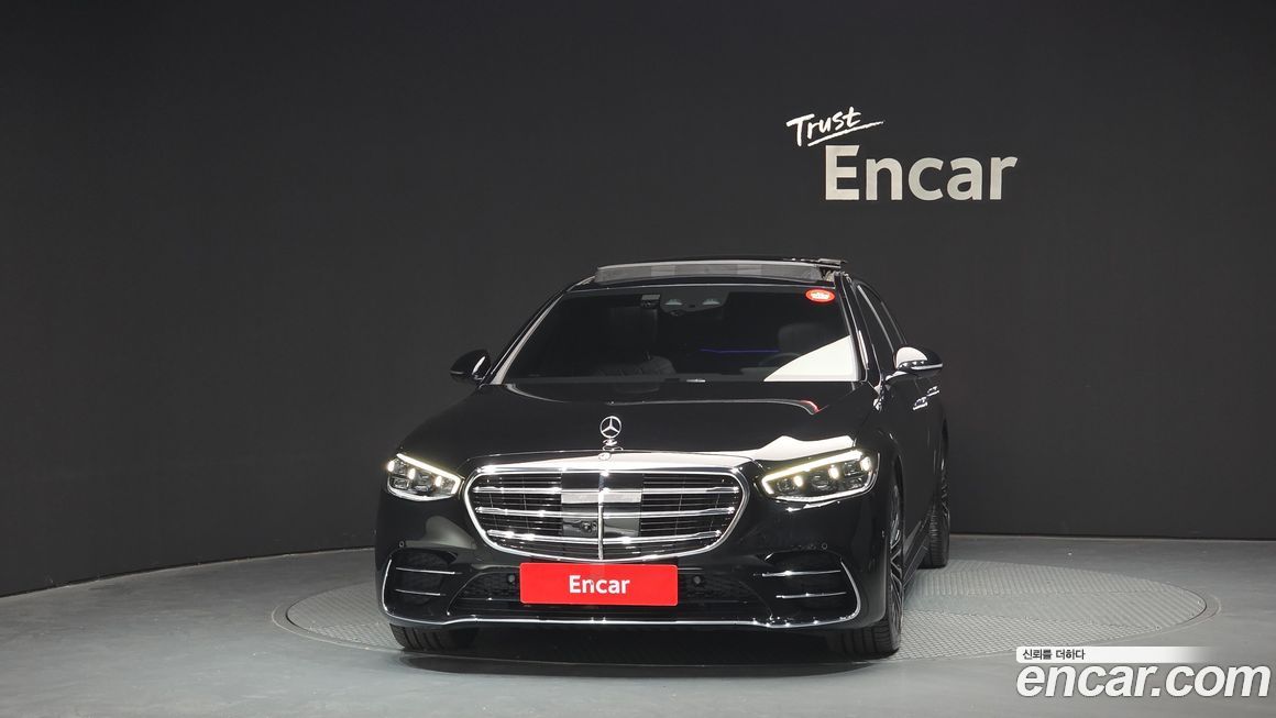 Mercedes-Benz S-Class 2021