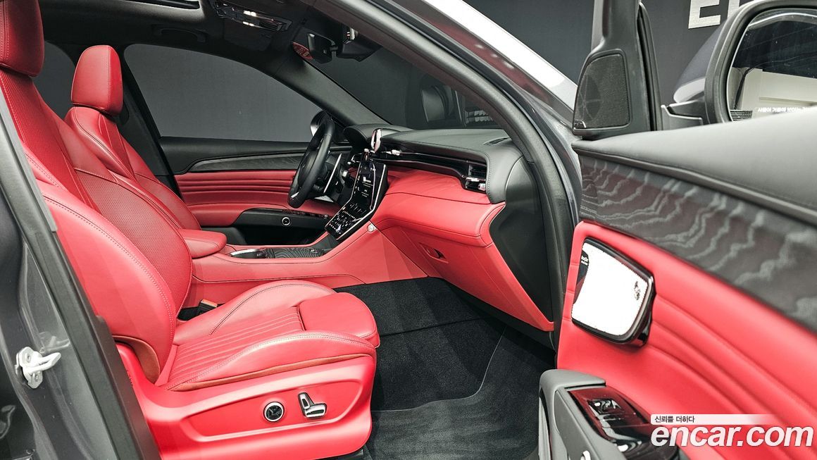 Maserati Grecale 2023