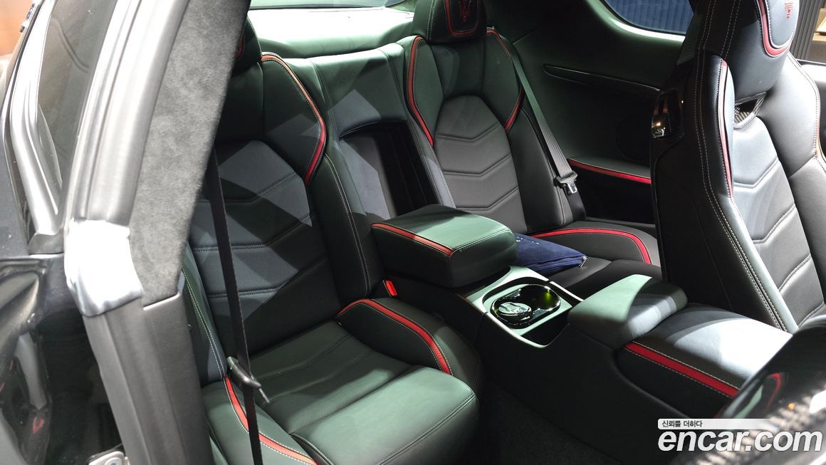 Maserati GranTurismo 2018