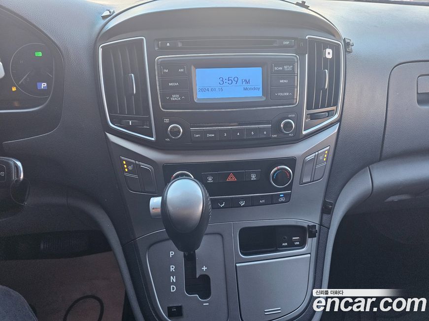 Hyundai Starex 2019