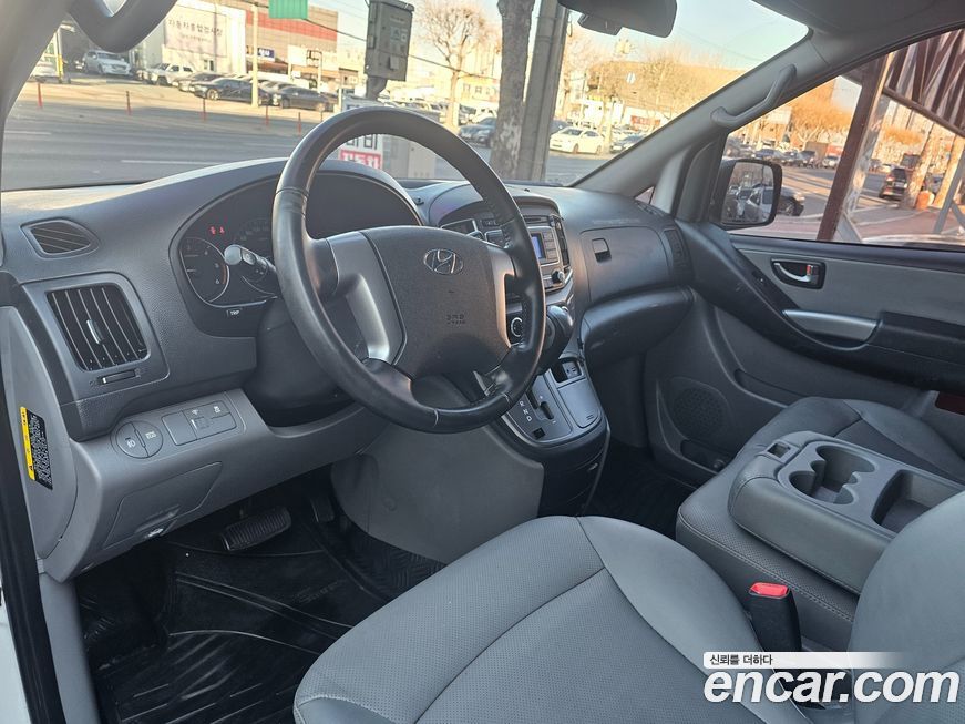 Hyundai Starex 2019