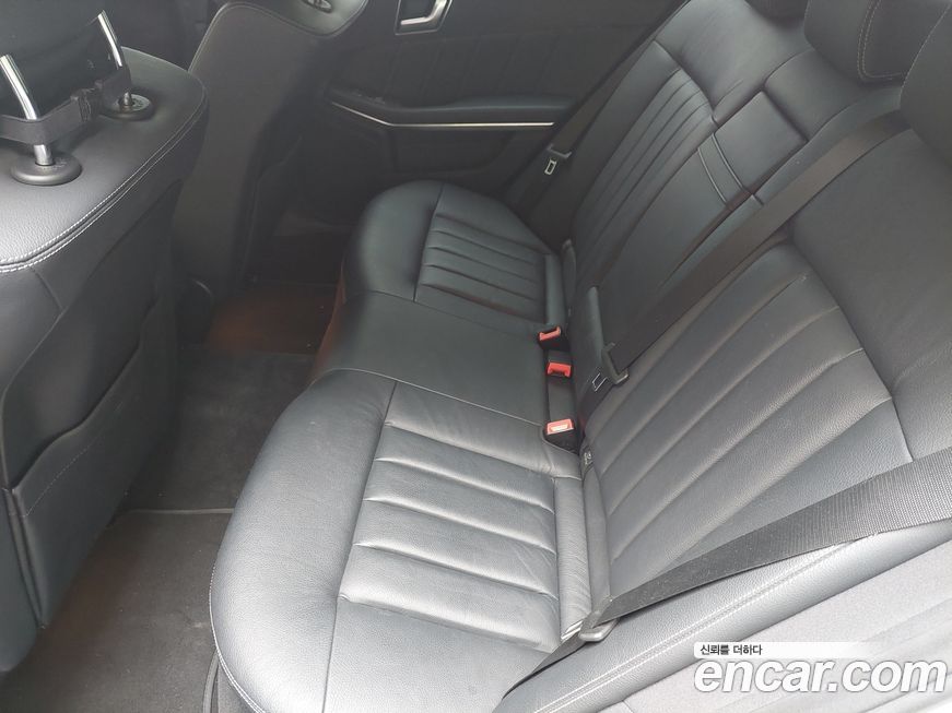 Mercedes-Benz E-Class 2016