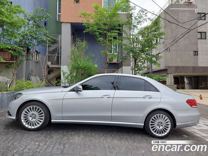 Mercedes-Benz E-Class 2016