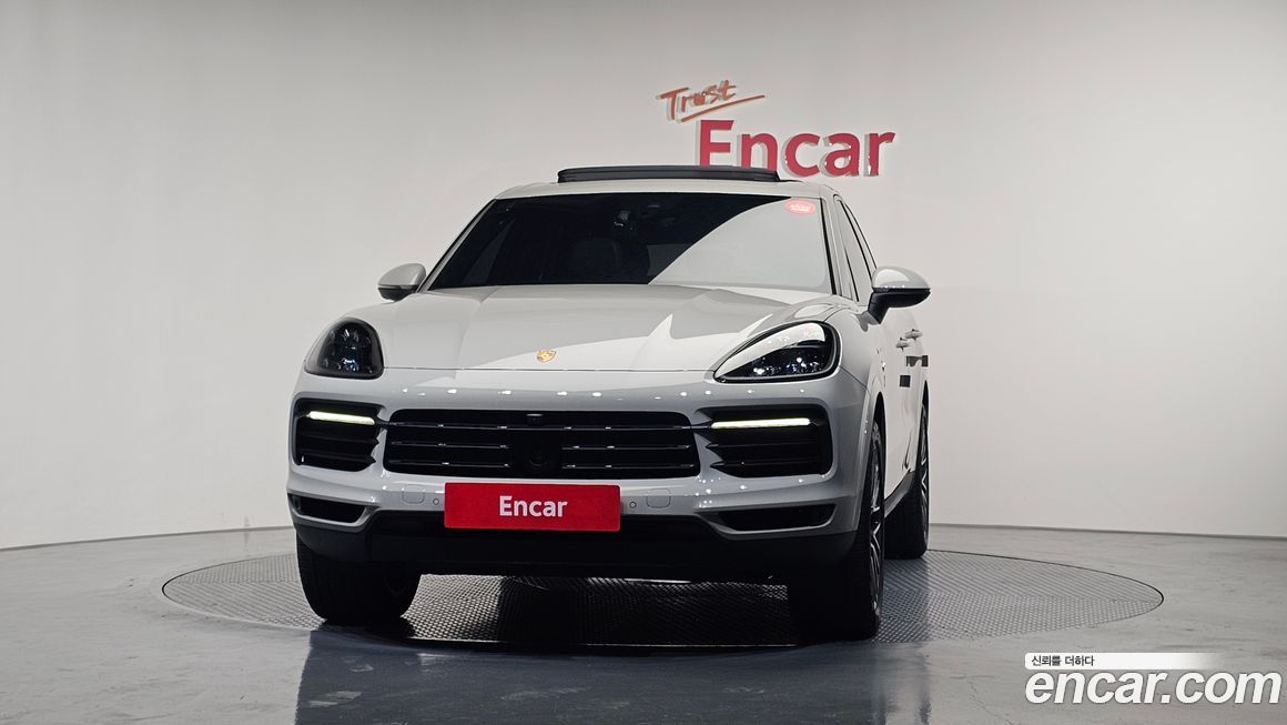 Porsche Cayenne 2021