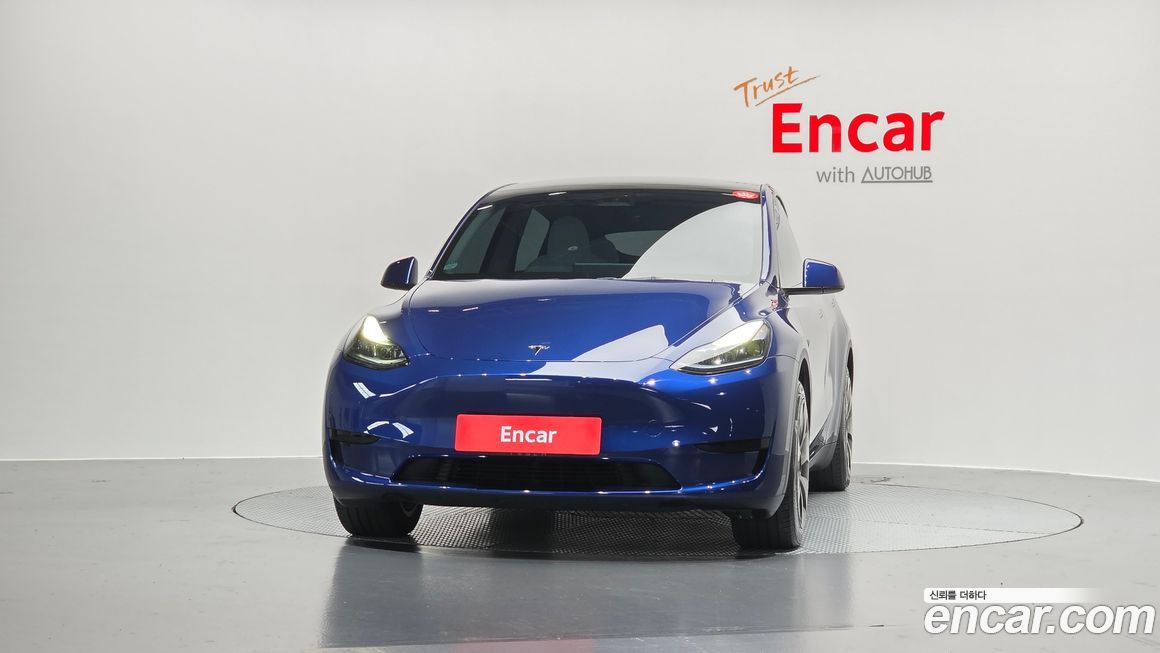 Tesla Model Y 2023