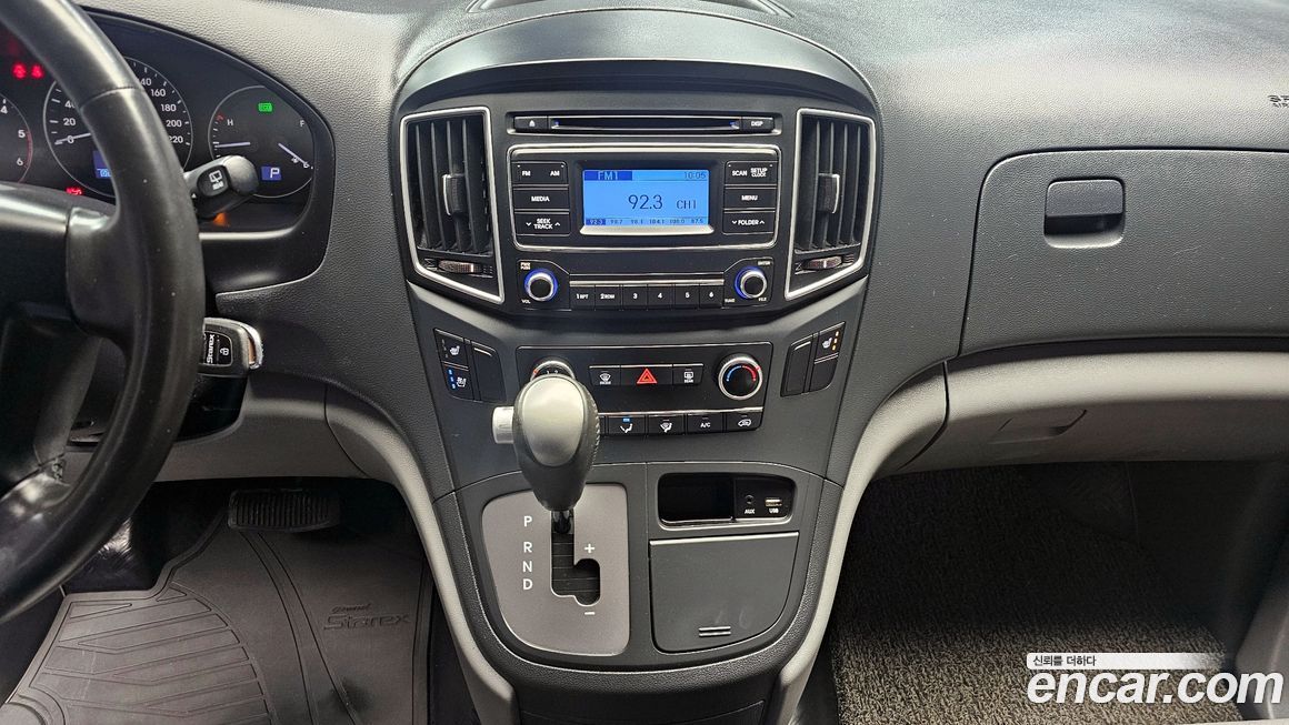 Hyundai Starex 2019