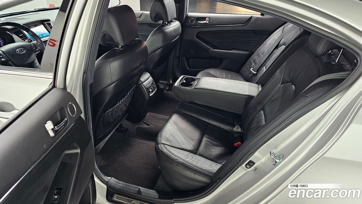 Kia K7 2010