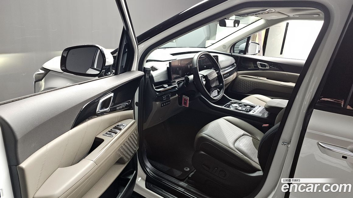 Kia Canival 2025