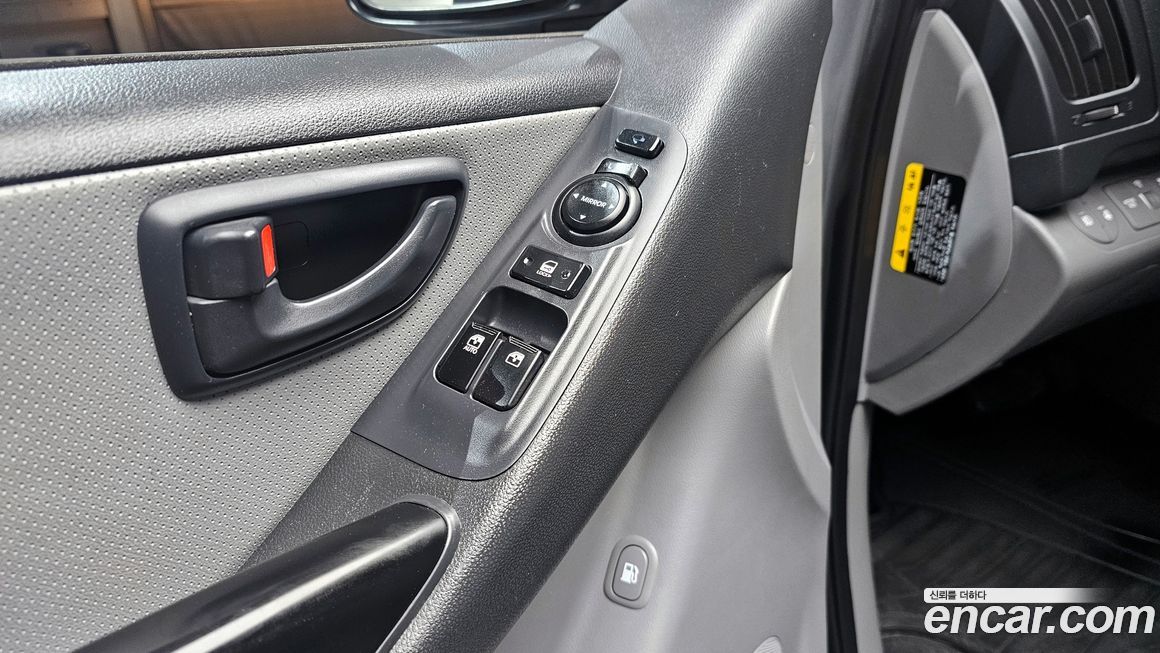 Hyundai Starex 2019