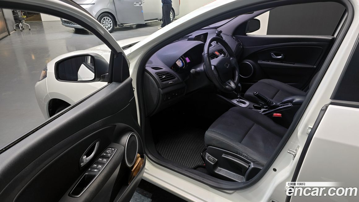 Renault-KoreaSamsung SM3 2015