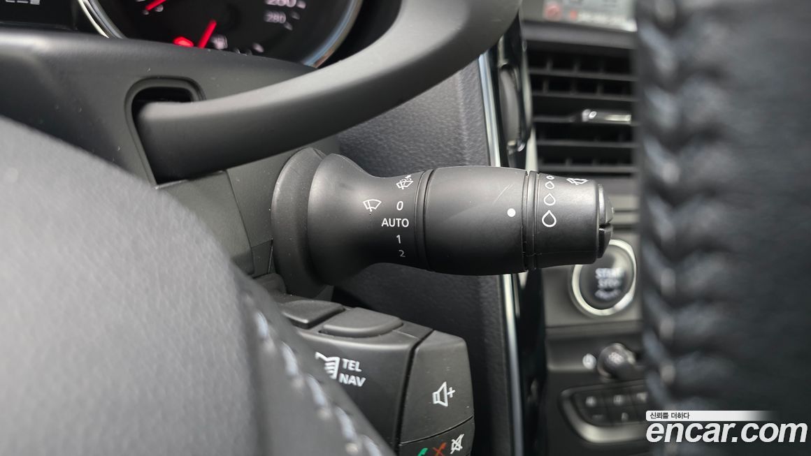 Renault-KoreaSamsung SM7 2012