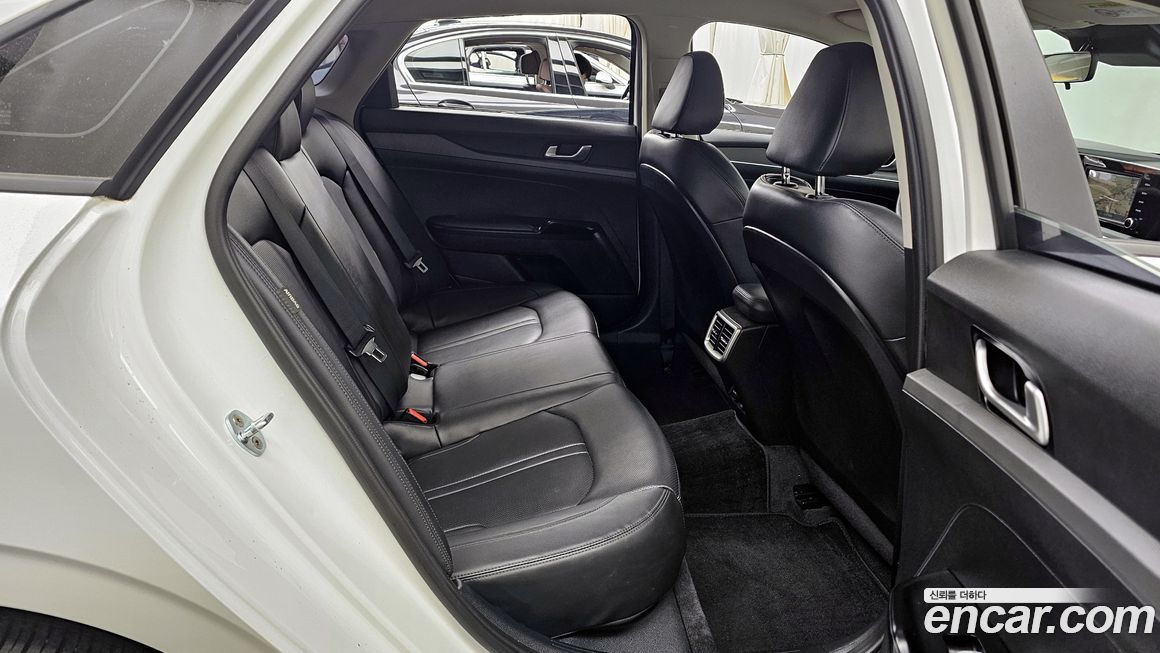 Kia K5 2021