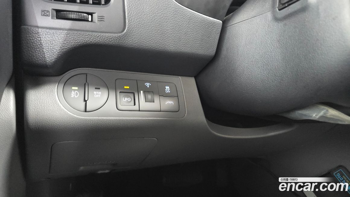 Hyundai Starex 2019