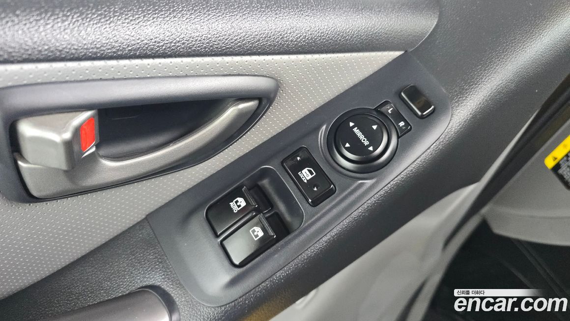 Hyundai Starex 2019