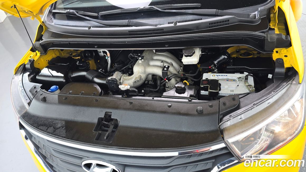 Hyundai Starex 2019