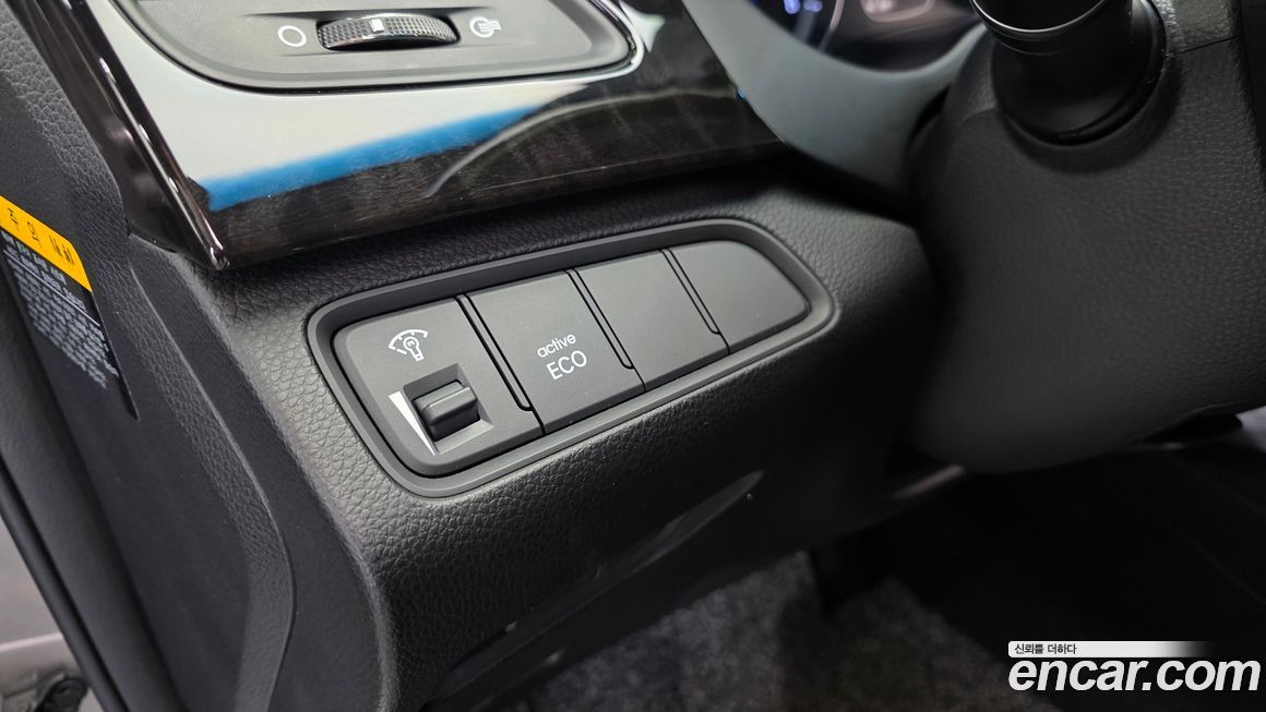 Hyundai Grandeur 2012