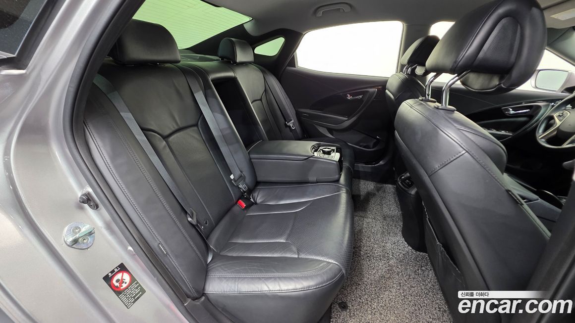 Hyundai Grandeur 2012