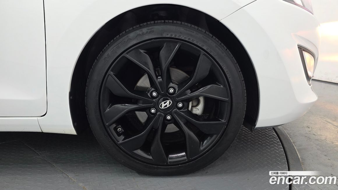 Hyundai i30 2016