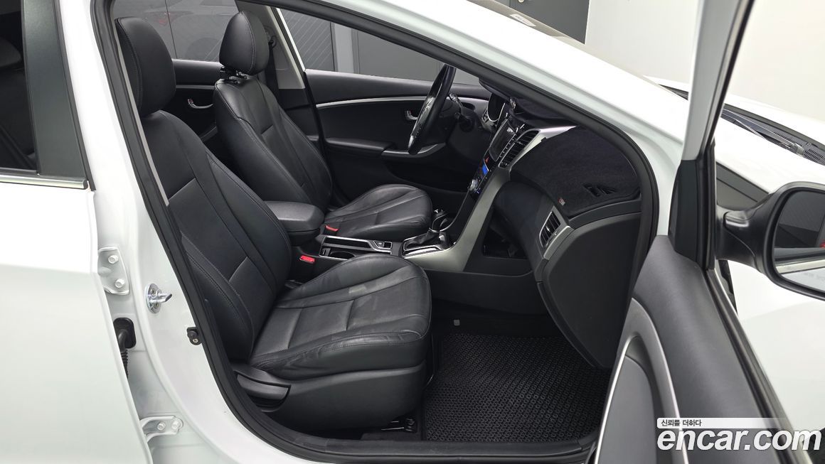 Hyundai i30 2016