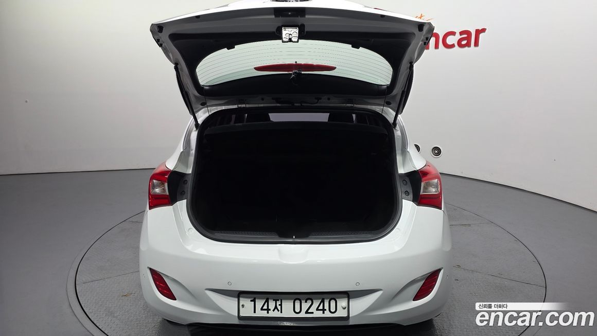 Hyundai i30 2016