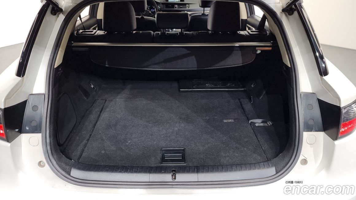 Lexus CT200h 2017