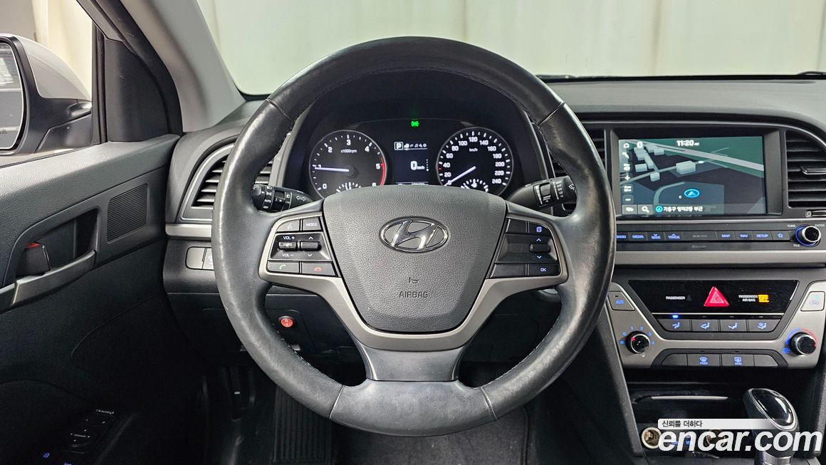 Hyundai AVANTE 2018