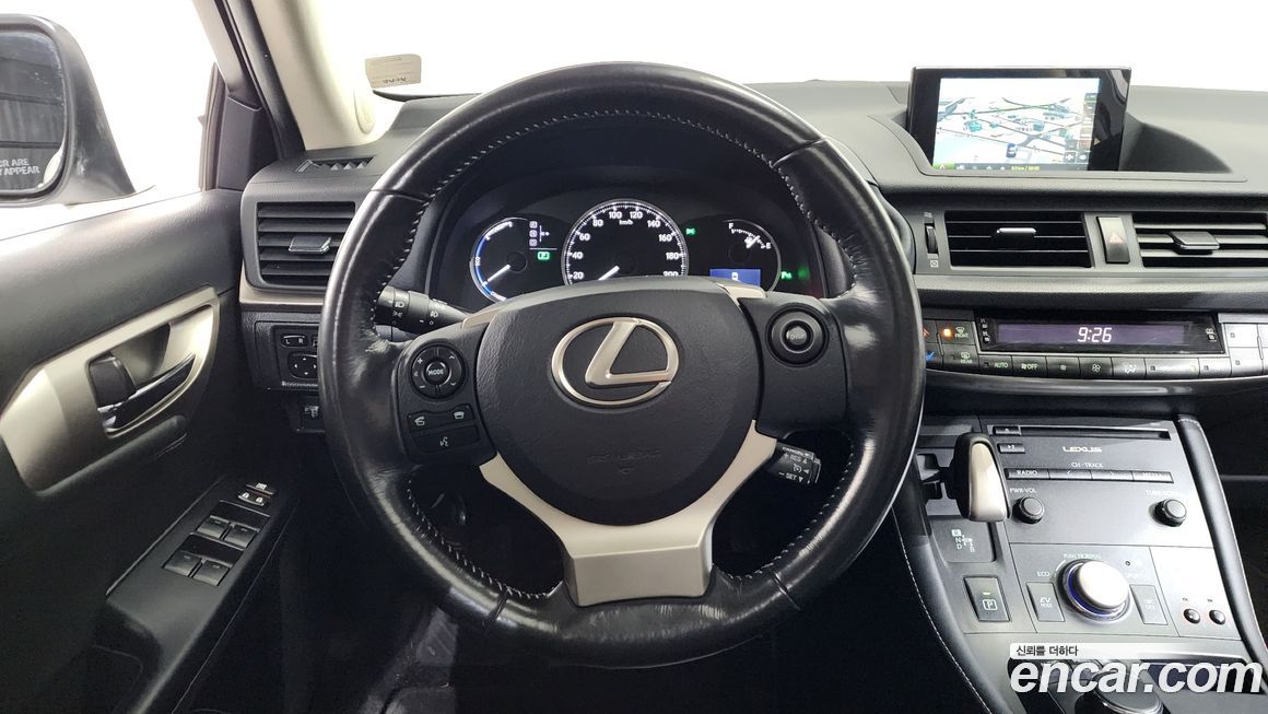 Lexus CT200h 2017