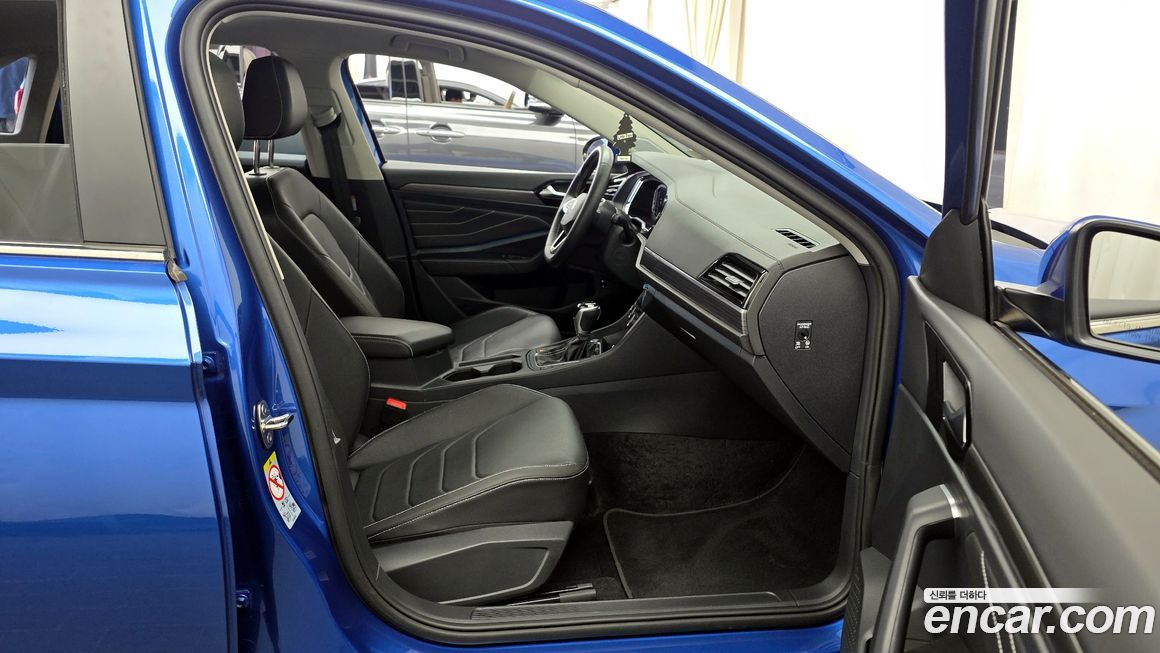 Volkswagen Jetta 2023