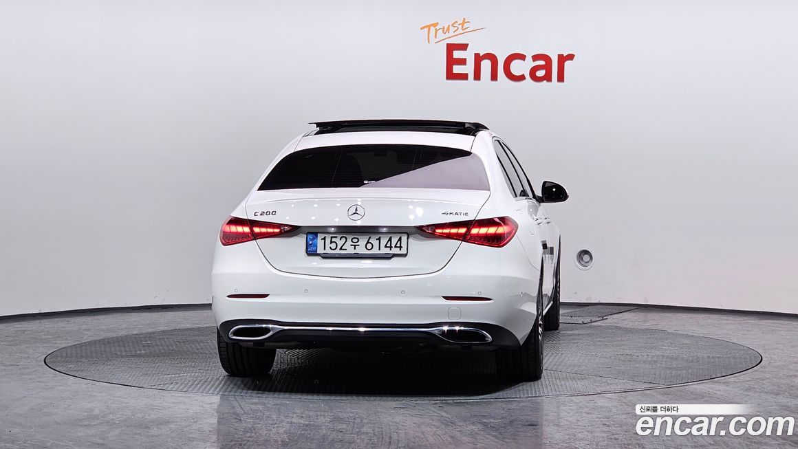 Mercedes-Benz C-Class 2022