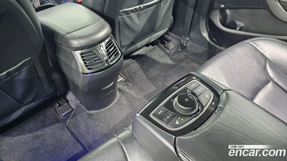 Hyundai Grandeur 2016