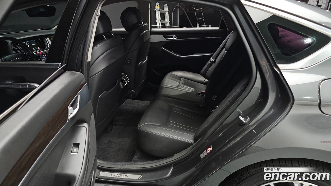 Genesis G80 2019