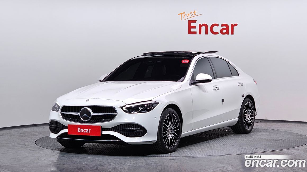 Mercedes-Benz C-Class 2022