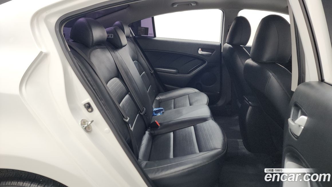 Kia K3 2018