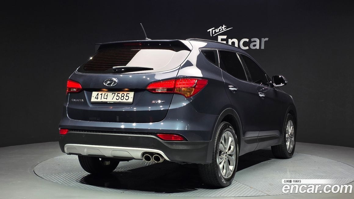 Hyundai Santafe 2015