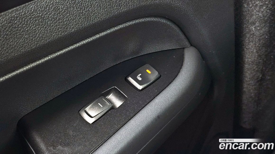 KG_Mobility_Ssangyong Rexton 2020