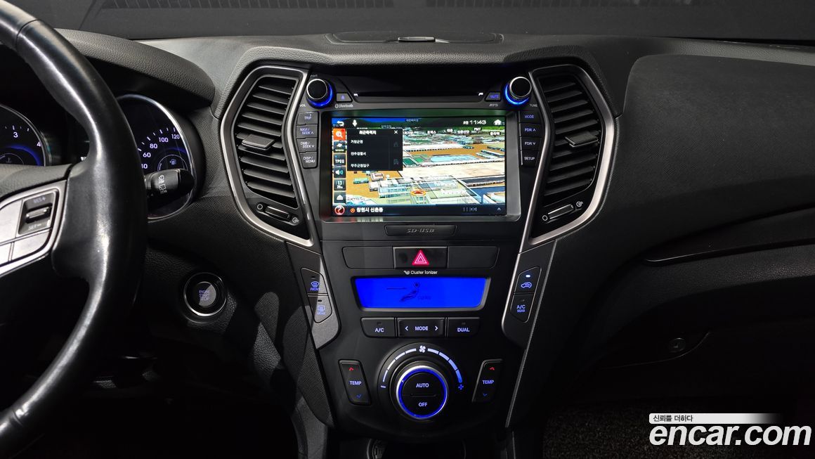 Hyundai Santafe 2015