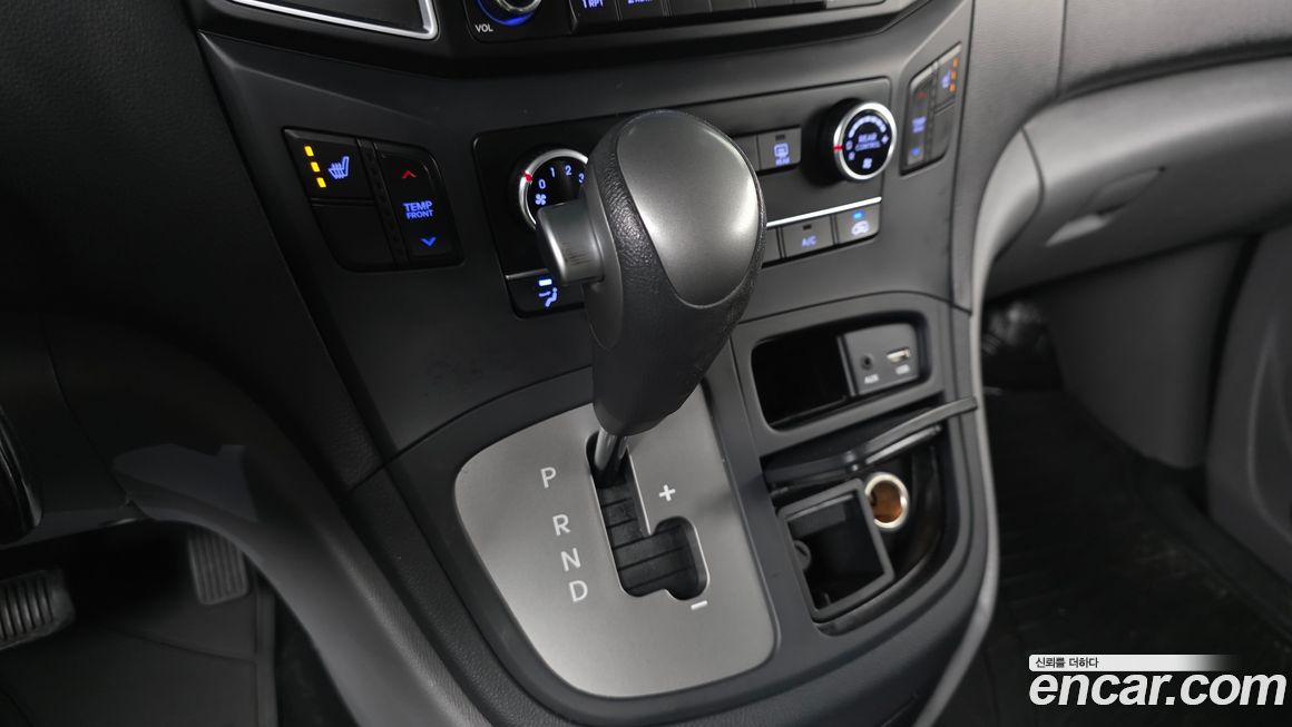 Hyundai Starex 2017