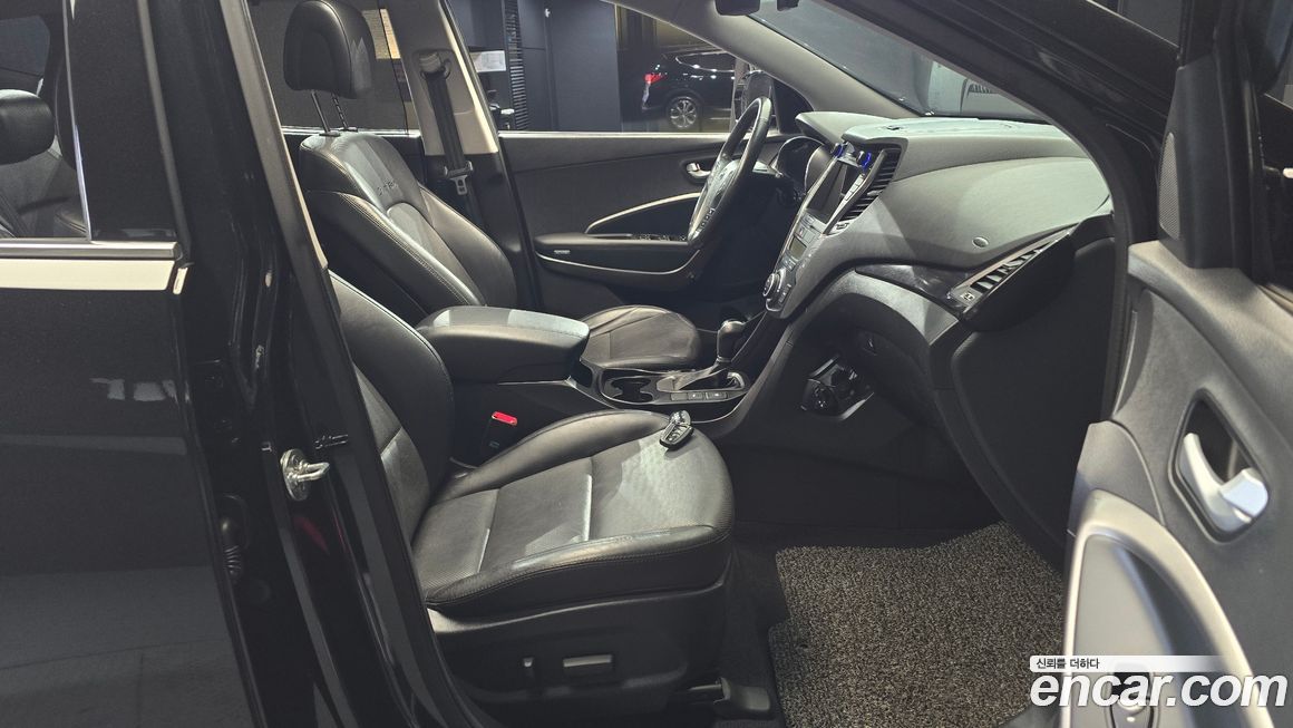Hyundai Santafe 2015