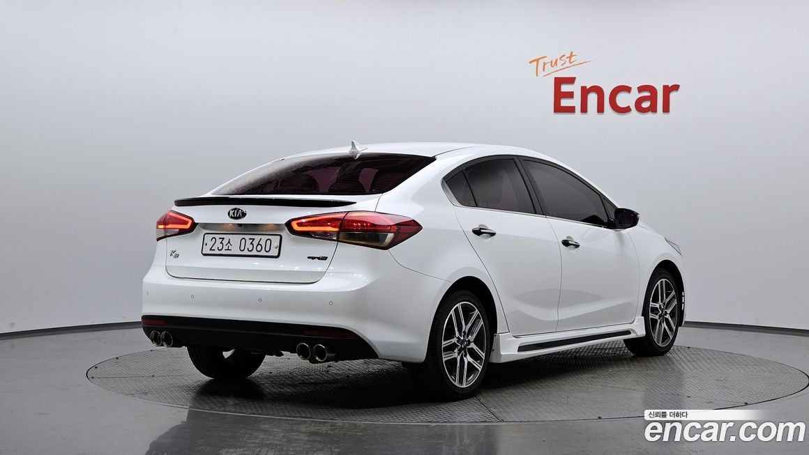 Kia K3 2016