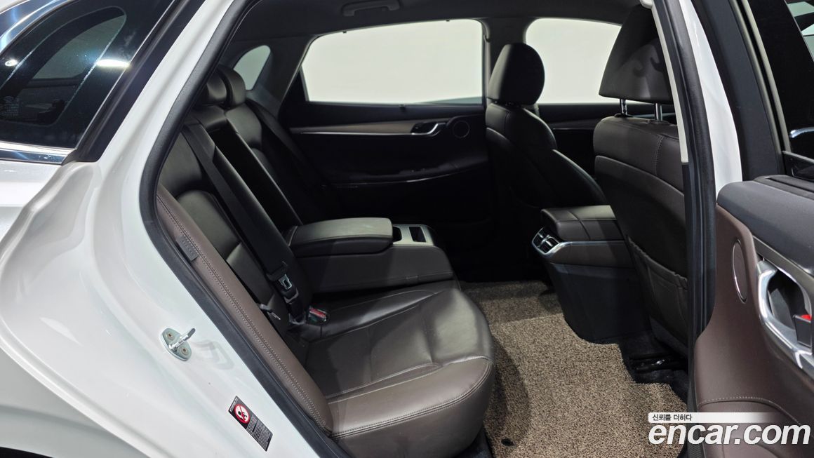 Hyundai Grandeur 2021