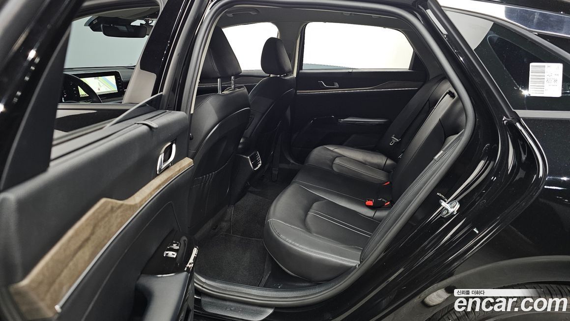 Kia K5 2023
