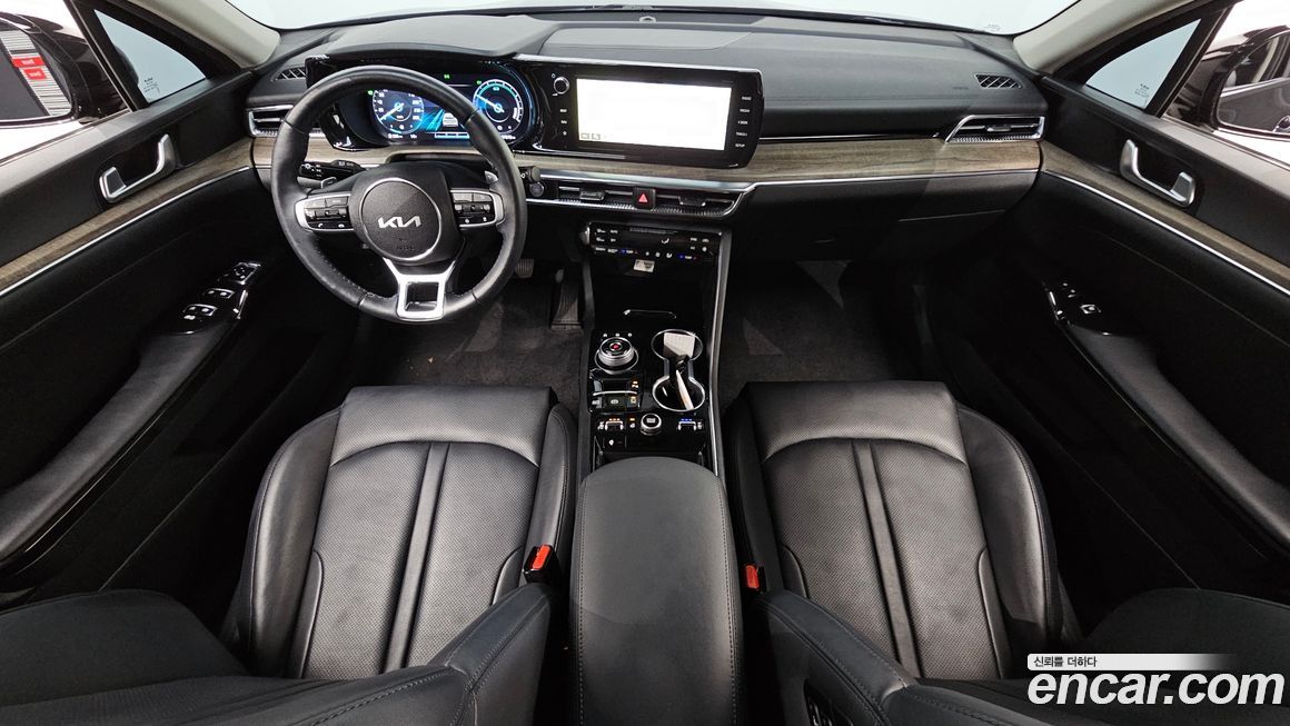 Kia K5 2023