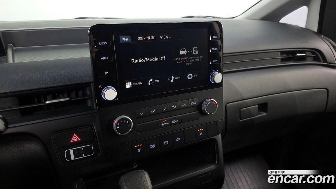 Hyundai Staria 2025