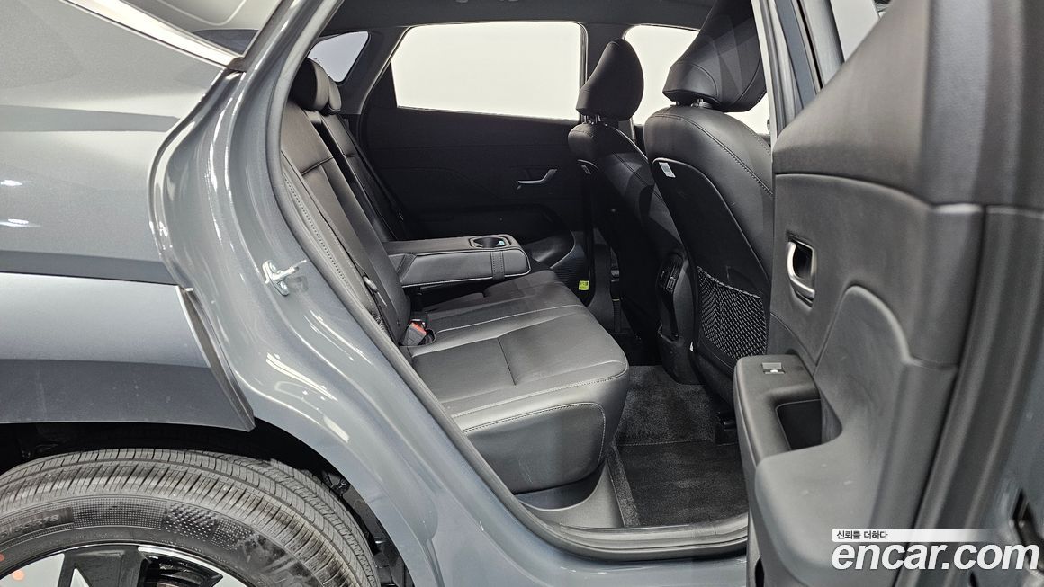 Hyundai Kona 2025