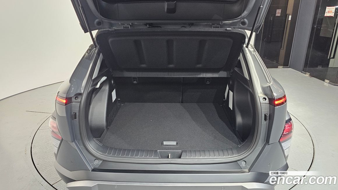 Hyundai Kona 2025