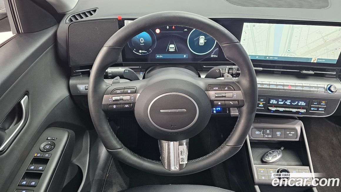 Hyundai Kona 2025
